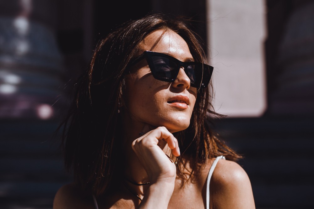Damskie okulary przeciwsłoneczne Tommy Hilfiger - Czy to dobry wybór?